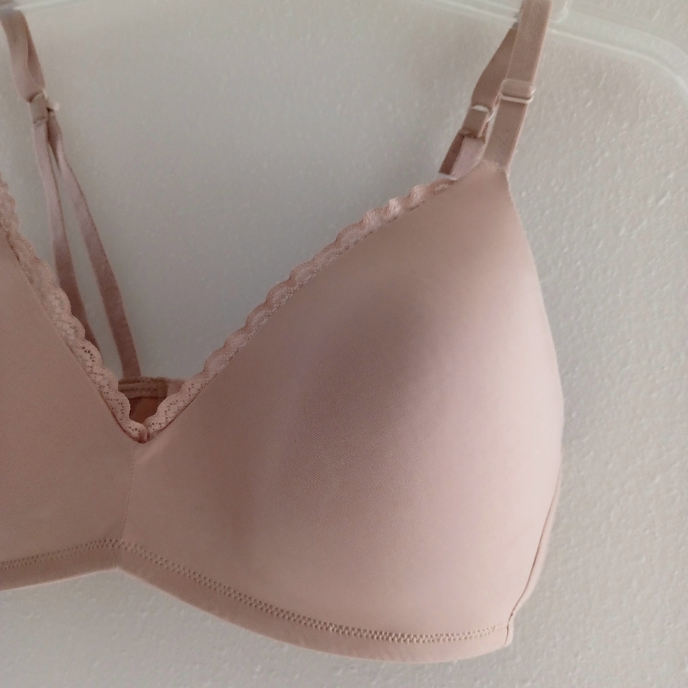 Aerie Light Wireless Seamless Bra, Size 34D - Picture 11 of 16
